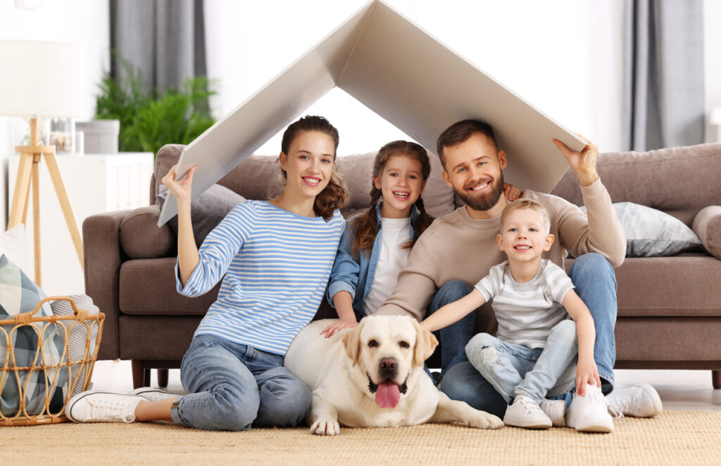 Indoor Family Portrait Ideas